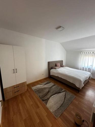 Postel nebo postele na pokoji v ubytování Milincic‘s 2 Zimmerwohnung