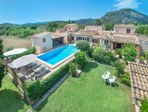 Can Fullos de na Torres by Vintage Travel