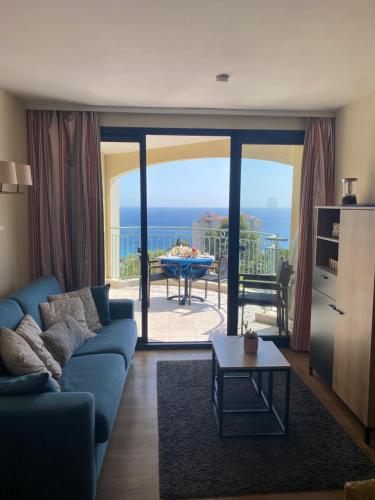 Cannes vue mer appt 4pers