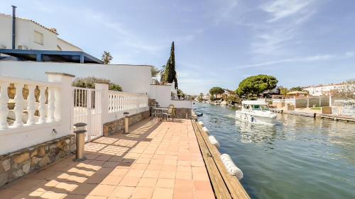 Majordoms - Villa Empuriabrava