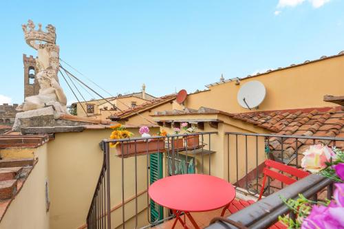 Palazzo Borghese Apartment with Panoramic Terrace