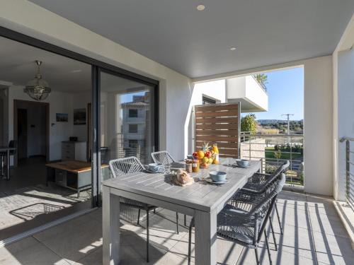 Apartment Domaine d'Arca G7 by Interhome