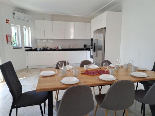 Villa Monteiro V4 - VIP Properties by Interhome