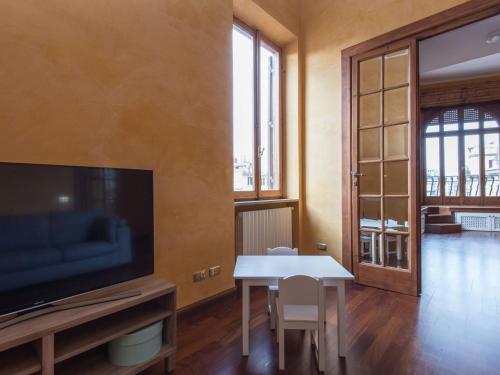 Apartment Le Colonne by Interhome