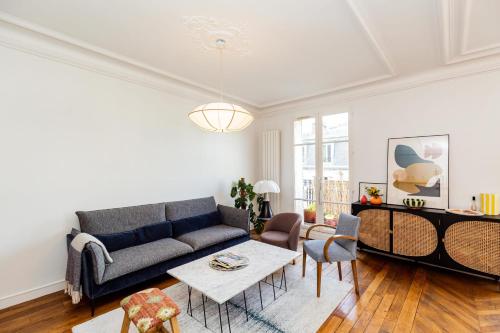 Area tempat duduk di Spacious luxury apartment near Monmartre