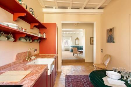 Trastevere Luxury Home