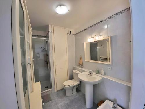 Koupelna v ubytování Appartement idéalement situé proche bord de mer