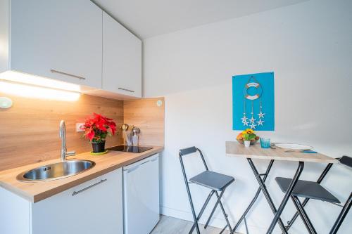 Photo de la galerie de l'établissement Bleue Topaze - A 3 min des Thermes, à Amélie-les-Bains-Palalda