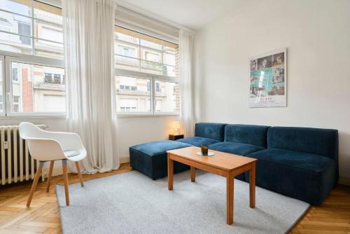 Photo de la galerie de l'établissement Character 2-bedroom apartment in the city center, à Lille