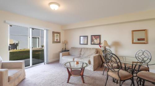 Oak Shores 93 – Photos 2