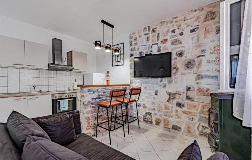 TV a/nebo společenská místnost v ubytování Studio Holiday Home In Tankaraca