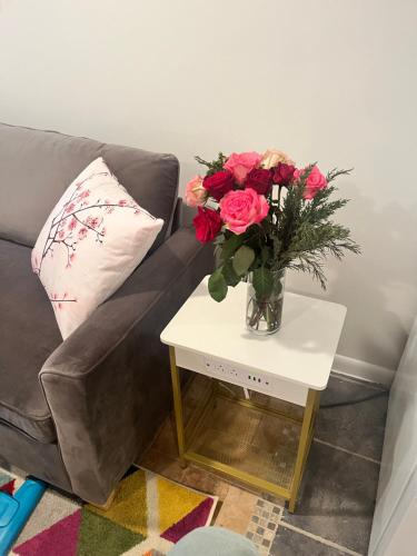 Ruang duduk di Logan Circle Living