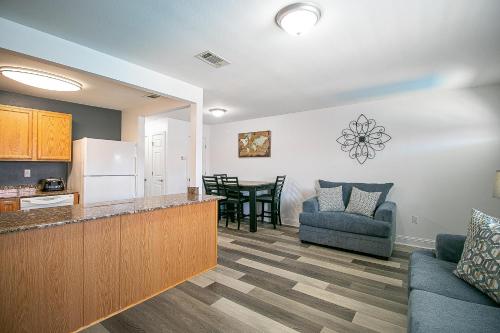 Oak Shores 126 – Photos 3