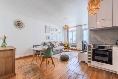 Photo de la galerie de l'établissement Charmant appartement une chambre - hypercentre !, à Lille