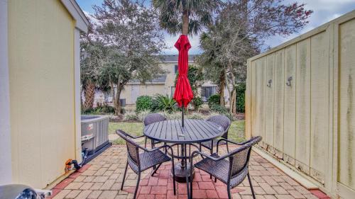 Southbay by the Gulf 72 a Remodeled Townhome With Private Beach Access only 75 Yards to the Beach photo 19