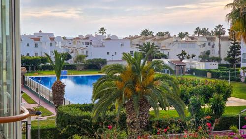 Laguna Beach Pool - Alojamientos La Torre