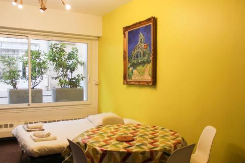 Colorful 1BR in Beaugrenelle - 5min to Metro