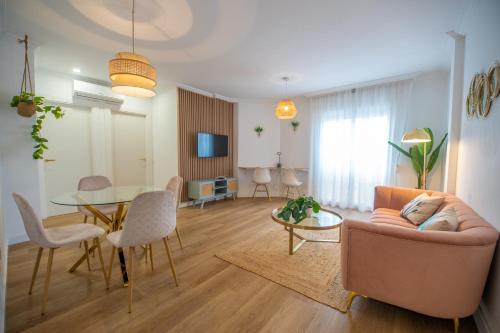 Prensa & Nice Courtyard by ELE Apartments