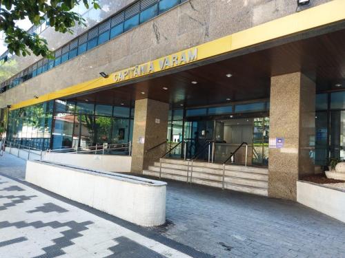 La fachada o entrada de Flat Pitangueira com Piscina-Capitânia Varan