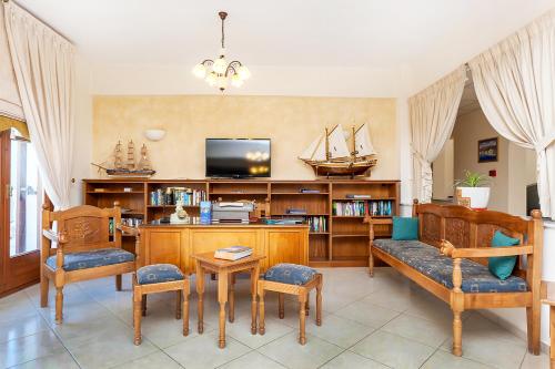 A seating area at Aeolos Hotel