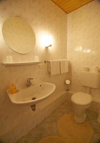 Koupelna v ubytování Haus Sieber