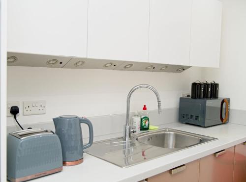 Inners City Apartments -On Suites photo 43