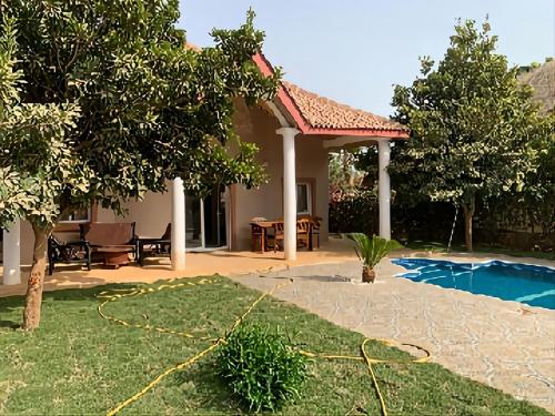 Kolam renang di atau dekat dengan VILLA DOUILLETTE