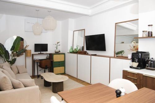 Luxury air-conditioned flat in the heart of Paris
