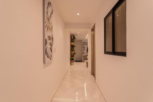 Imagen de la galería de Cozy Apartment with A/C in North Medellin., en Medellín