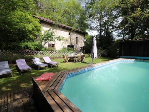 Gîte Parlan, 4 pièces, 6 personnes - FR-1-742-343