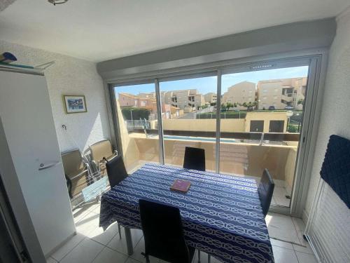 Appartement 2P cabine avec piscine, terrasse et parking privé à Marseillan - FR-1-326-800