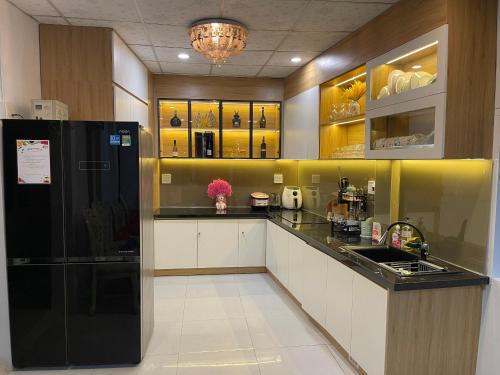 Fotografie z fotogalerie ubytování Green Jungle Homestay - Phù Hợp Gia Đình Từ 10 - 15 Người Lớn & 5 Trẻ Em - Bãi Đậu Xe Ô Tô, Sân BBQ - Miễn Phí Sử Dụng Dịch Vụ Hồ Bơi Cách Homestay 3 Phút Đi Bộ - 7 Phút Đi Bộ Đến Biển - 5 Phút Đến Chợ Hải Sản Phú Thuỷ v destinaci Phan Thiết