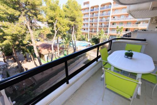 UHC Cancun Apartments