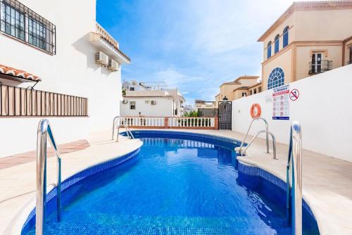 Nerja centro, playa carabeo