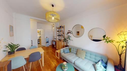 JOIVY Lovely flat near the majestic Eiffel Tower