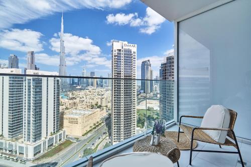 Luxury Studios with Burj Khalifa View or Canal view - Marquise Square Tower