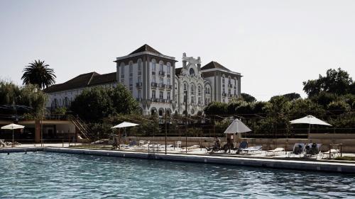 Bazén v ubytování Curia Palace Hotel & Spa nebo v jeho okolí