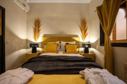 Ένα ή περισσότερα κρεβάτια σε δωμάτιο στο Just V hotel & Spa