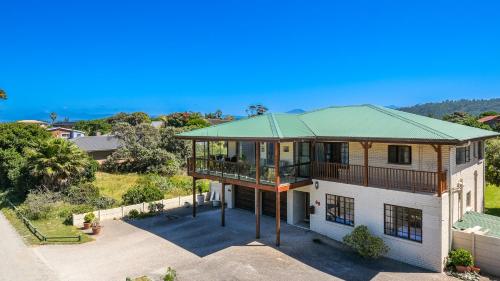 Gallery image of The Glass Deck House in Sedgefield