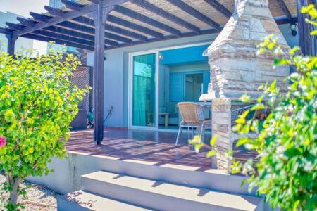 Gallery image of Joya Cyprus Sapphire Garden Apartment in Saint Amvrosios