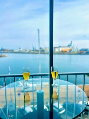 ''Le Lion'' Grand T4 vue sur la mer, clim et parking