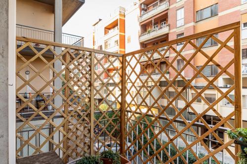 GuestHost - Visarno & University Roomy Flat x6 with Parking