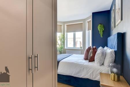 Bright studio with separate kitchen – Photos 2