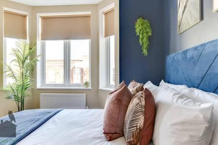 Bright studio with separate kitchen – Photos 3