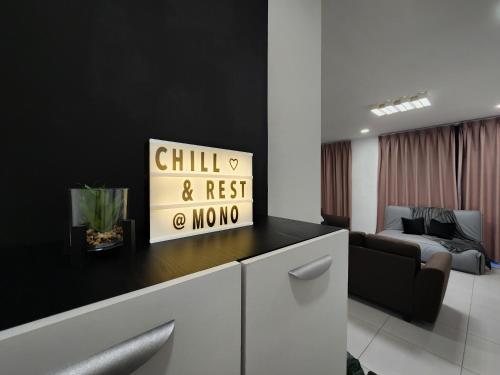 Un lugar para sentarse en Mono Suite I Kuching DeLofts I 9 Pax