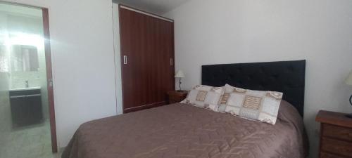 En eller flere senge i et værelse på La Delia