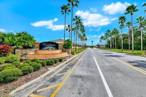 Lakeview Luxury Oasis photo 16