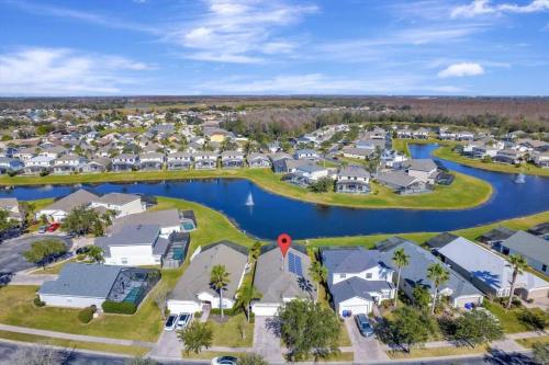 Lakeview Luxury Oasis photo 33
