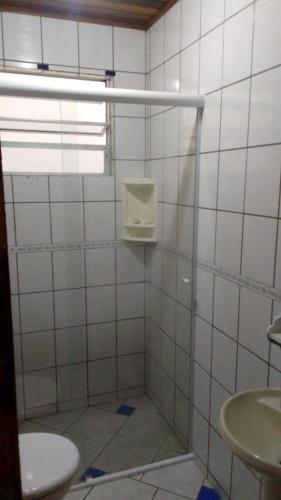 Ванная комната в Armação - Florianópolis - 2 quartos de casal