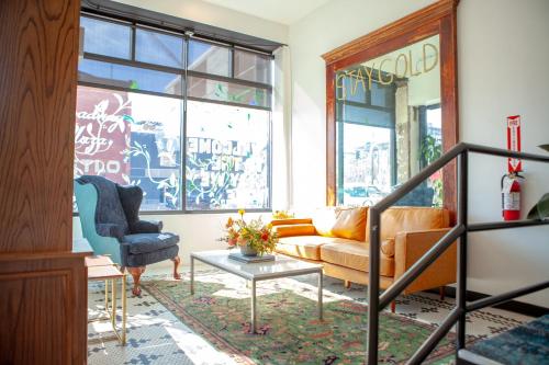 11th Avenue Hostel Image